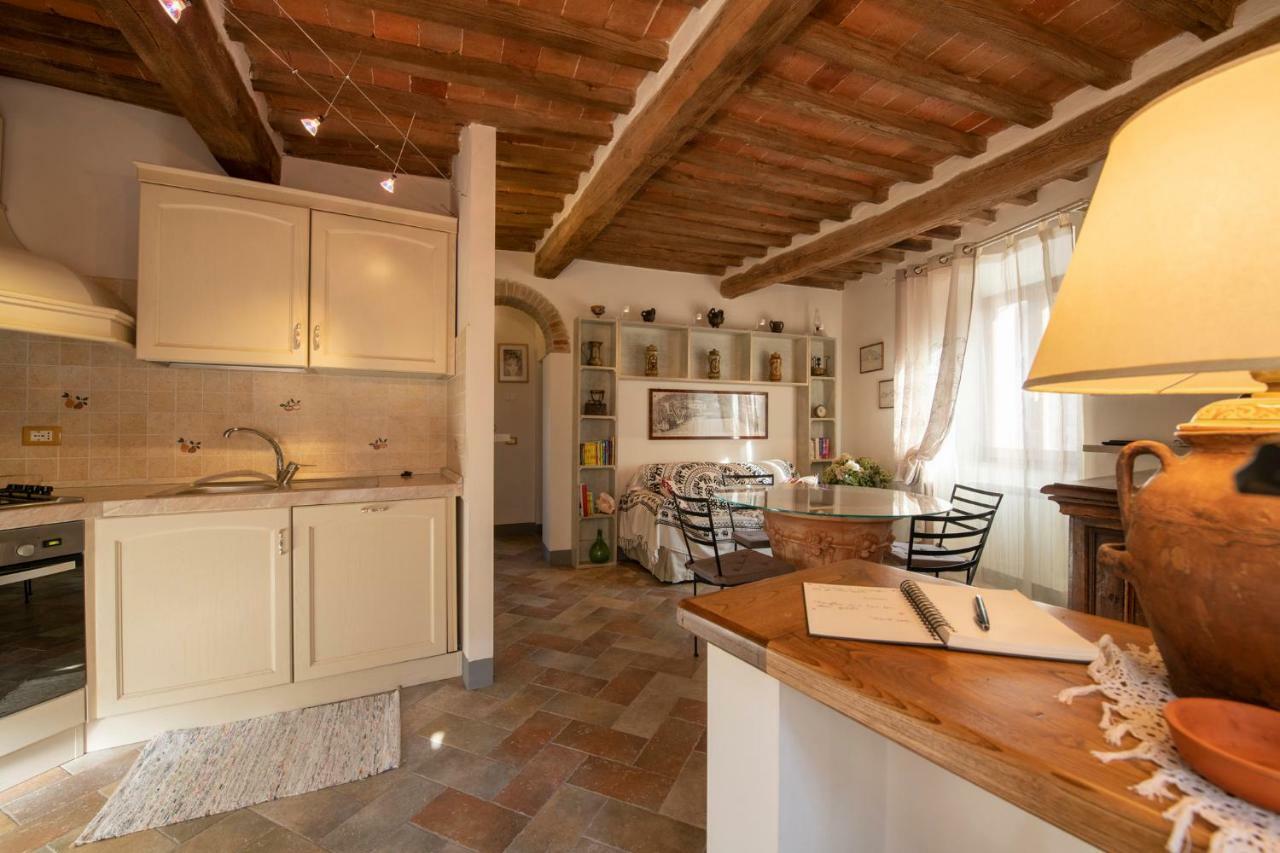 La Casina Di Pia Apartman Montieri Kültér fotó