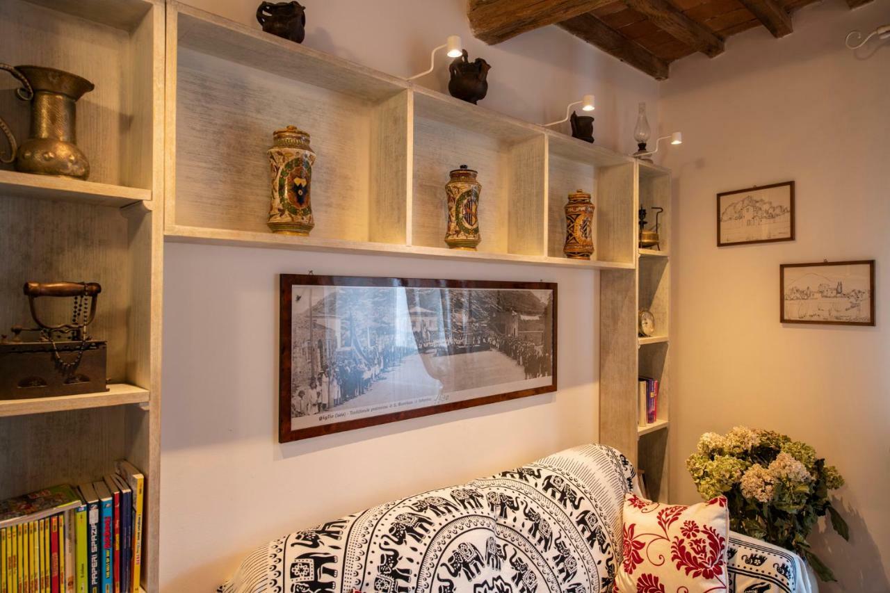 La Casina Di Pia Apartman Montieri Kültér fotó